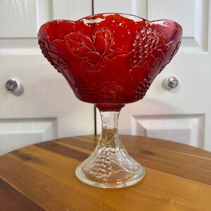 Indiana Glass harvest grape textured pedestal compote dish